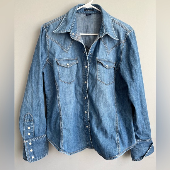 GAP Tops - GAP Western Style Blue Denim Button Up Top